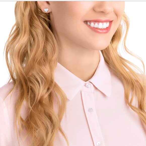 Swarovski Crystal Earrings - Picture 3 of 6